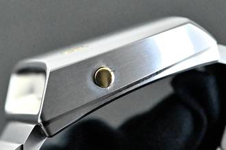 Thumbnail von Girard Perregaux Casquette 2.0 | 39800-21-3199-6CM | Full Set 2025 | Titanum & yellow gold