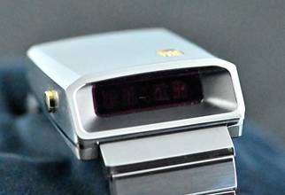 Thumbnail von Girard Perregaux Casquette 2.0 | 39800-21-3199-6CM | Full Set 2025 | Titanum & yellow gold