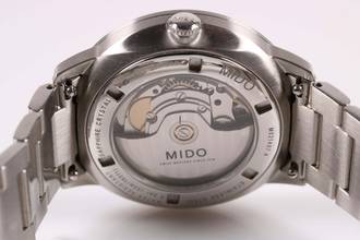 Thumbnail von Mido Commander Gradient Catrines ref. M021.407.11.411.04 - LC100 - aus 10/2025