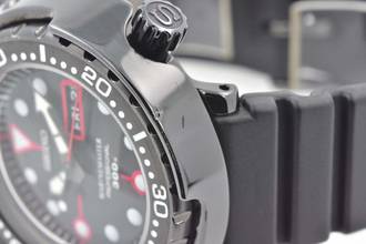 Thumbnail von Seiko Marinemaster Prospex Tuna SBBN023 GOLGO 13 Limited Edition Black