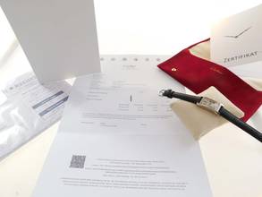 Thumbnail von Cartier Tank Américaine Damenuhr18 Kt Weißgold plus kleinen Cartier Service 04 2026