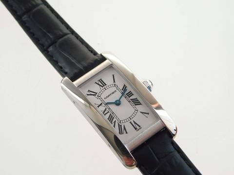 Cartier Tank Américaine Damenuhr18 Kt Weißgold plus kleinen Cartier Service 04 2026
