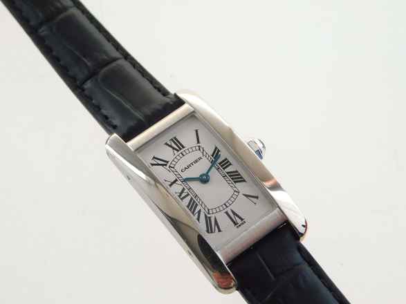  Cartier Tank Américaine 18 Kt Weißgold Tank Américaine Damenuhr plus kleinen Cartier Service 04 2026 wie Neu 