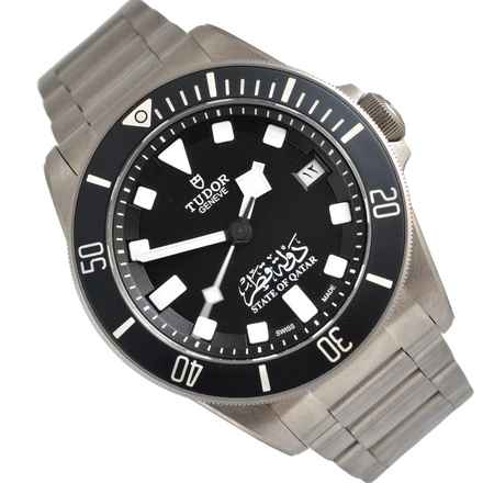 Tudor Pelagos 25600TN 42MM Edition des Staates Katar Titan Vollständiges Set NEU NOS 2020er Jahre