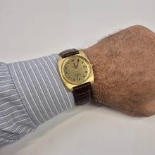 Thumbnail von Omega Constellation Vintage 18k Gold Automático 36mm