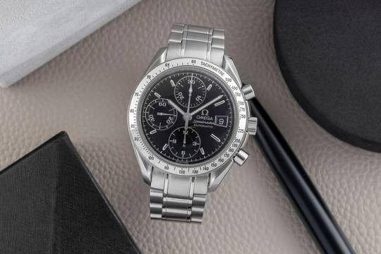  Omega Speedmaster Date Chronograph Automatik Herrenuhr Ref. 3513.50.00 
