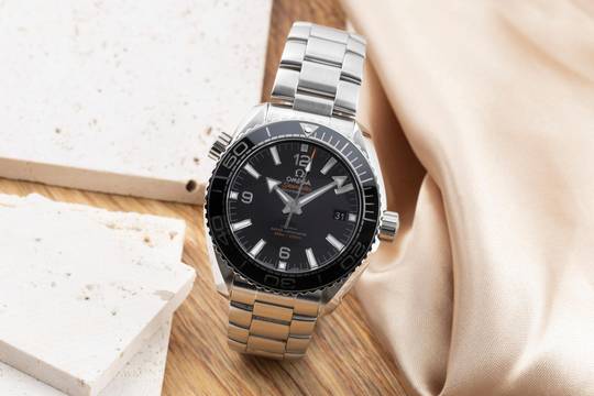  Omega Seamaster Planet Ocean Edelstahl Automatik Herrenuhr 215.30.44.21.01.001 