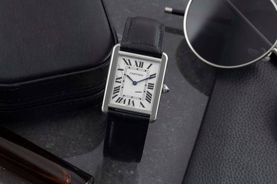  Cartier Tank Solo Edelstahl Herrenuhr Saphirglas Ref. WSTA0028 Papiere 2017 