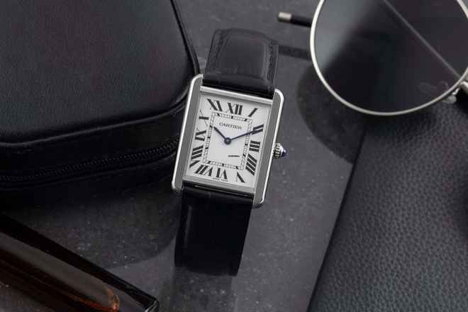  Cartier Tank Solo Edelstahl Herrenuhr Saphirglas Ref. WSTA0028 Papiere 2017 