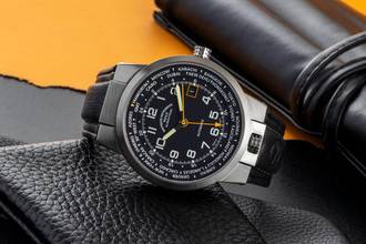 Thumbnail von Mühle Lufthans Typ 3 Weltzeit Stahl Automatik Ref M1-35-23-LB Box & Papiere 2019