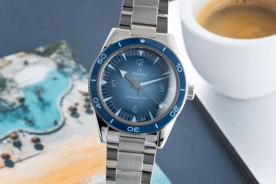  Omega Seamaster 300 Stahl Automatik Ref. 234.30.41.21.03.002 B&P 