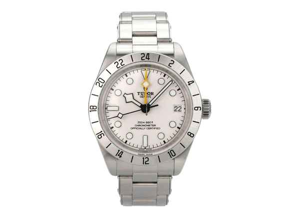  Tudor Black Bay Pro M79470-0004 