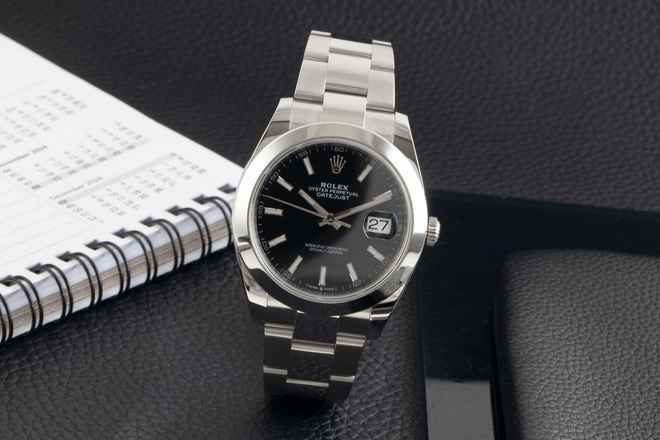  Rolex Datejust 41 Black Dial Oyster Stahl Automatik Herrenuhr 126300 B&P 2019 