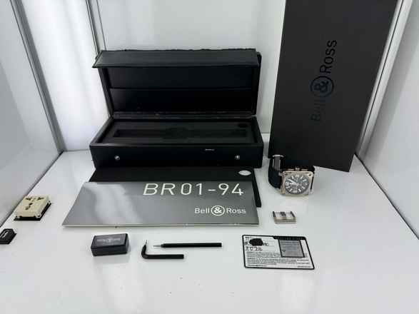  Bell & Ross BR 01-94 Chronographe Titanium 
