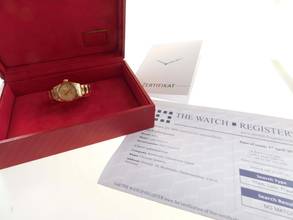 Thumbnail von Rolex Lady-Datejust 18 Kt Gelbgold mit original Brillant Blatt 26 mm mit Box im Top Zustand sehr schöne Damenuhr aus 1980