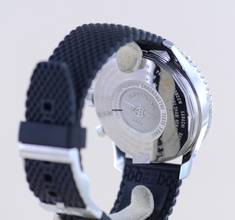 Thumbnail von Breitling Navitimer World 46 mm Chronograph Klassiker black dial B+P