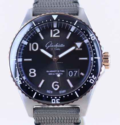  Glashütte Original SeaQ Panoramadatum Stahl Gold 43,2mm Kaliber 36 Automatik Panoramadatum Spezialist B+P 
