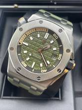 Thumbnail von Audemars Piguet Royal Oak Offshore Diver 42mm Diver GREEN WITH BOX and PAPERS LIKE NEW year:2022 Two Straps Green