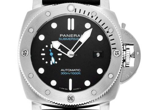 Panerai Submersible Quaranta Quattro Ref.PAM01229 2023 Full Set Wie Neu Vintage Submersible Quaranta Quattro