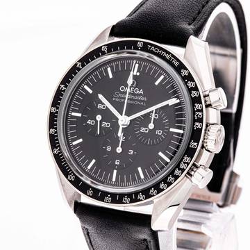  Omega Speedmaster Professional Moonwatch 42 Sapphire – 310.32.42.50.01.002 – NEW & Unworn – 03/2026 Full Set 