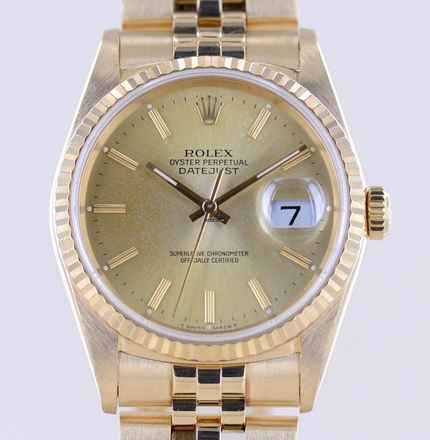  Rolex Datejust 36 16238 Jubile Fluted Bezel Champager Dial 18K Gold Papers rar 