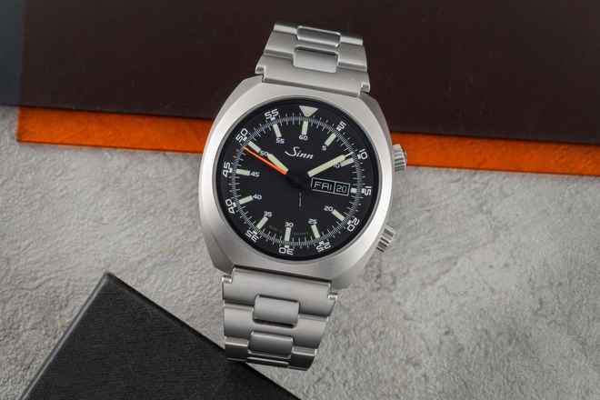  Sinn 240 ST Edelstahl Black Dial Automatik Herrenuhr Ref. 240.010 Box & Papiere 