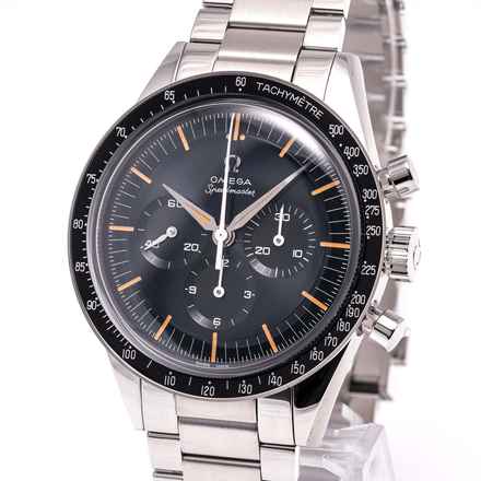  Omega Speedmaster First in Space 40 – 310.30.40.50.06.001 – NEW & Unworn – 04/2026 Full Set 