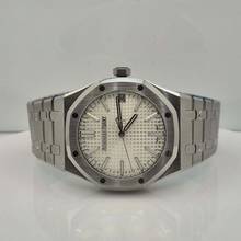 Thumbnail von Audemars Piguet Royal Oak 41mm ungetragen Silberzifferblatt Automatik vollständig