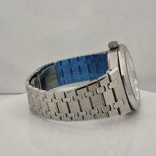 Thumbnail von Audemars Piguet Royal Oak 41mm ungetragen Silberzifferblatt Automatik vollständig