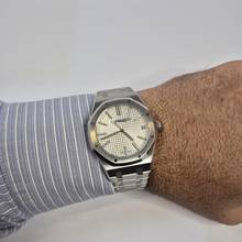 Thumbnail von Audemars Piguet Royal Oak 41mm ungetragen Silberzifferblatt Automatik vollständig