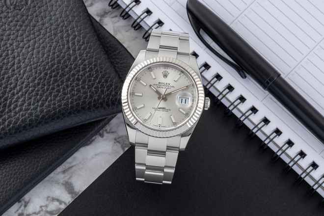  Rolex Datejust 41 Silver Dial Stahl / Weissgold Automatik Herren Ref. 126334 Box 