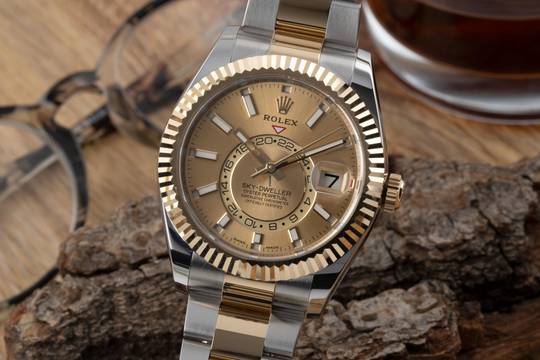 Rolex Sky-Dweller Stahl / Gold Automatik Herrenuhr Ref. 326933 Papiere 2025