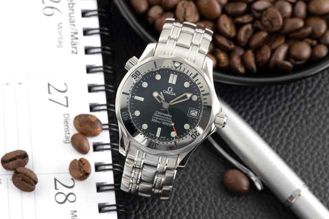  Omega Seamaster Diver 300 M Professional 300M Automatik Herrenuhr 2552.80.00 Papiere 2001 