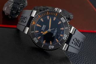 Thumbnail von Oris Aquis Date Stahl Automatik Ref. 01 733 7653 4259-07 4 26 34GEB B&P 2015