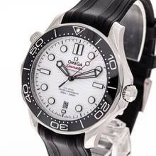 Thumbnail von Omega Seamaster Diver 300 M White – 210.32.42.20.04.001 – NEW & Unworn – 03/2024 Full Set