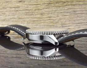 Thumbnail von Breitling Navitimer GMT 1 B04 Chronograph GMT 48MM AB0441211 Black Dial 2020 Full Set