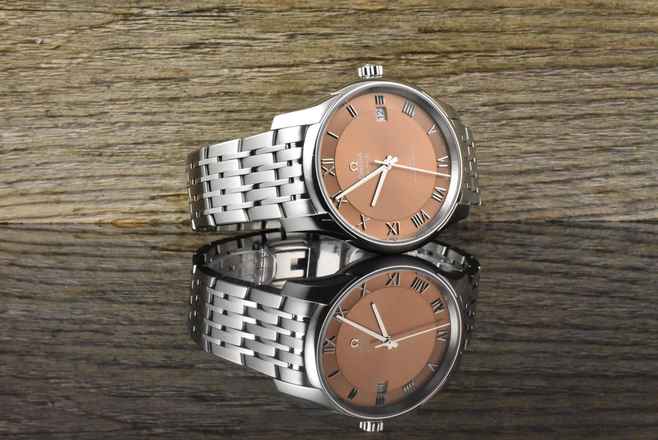  Omega De Ville Hour Vision Co-Axial Master Chronometer Salmon Sunburst Dial - MINT - Full Set 