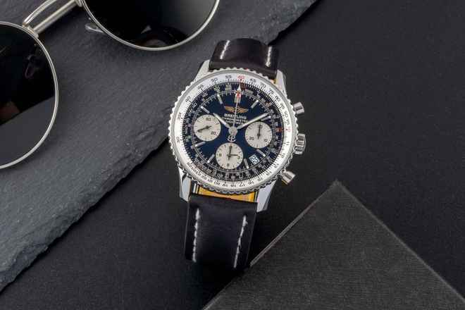 Breitling Navitimer Chronograph Automatik Herrenuhr Ref A2332212 B&P 2011 