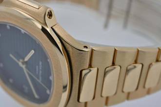 Thumbnail von Patek Philippe Nautilus Blue Diamond Dial 18k yellow gold 3800 Service 02/2026 3800/001 LC100