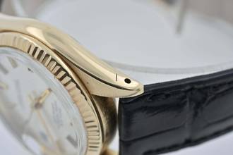 Thumbnail von Rolex Datejust 31 14k Yellow Gold Silver Dial 6827