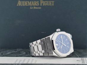 Thumbnail von Audemars Piguet Royal Oak Selfwinding 15300st Blau & Weiß Zifferblatt - Wie neu 2010 39mm