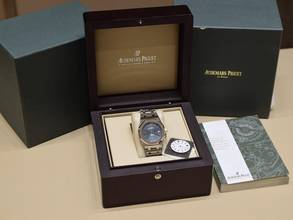 Thumbnail von Audemars Piguet Royal Oak Selfwinding 15300st Blau & Weiß Zifferblatt - Wie neu 2010 39mm