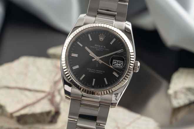  Rolex Oyster Perpetual Date 34 Black Dial Stahl Weissgold Automatik Herrenuhr Ref 115234 Papiere 