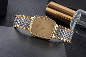 Thumbnail von Omega De Ville Pirinç Kaplama Pilli Unisex Ref. 395.0876.2 Klasik