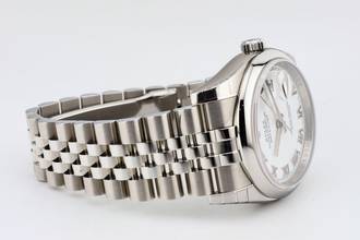 Thumbnail von Rolex Datejust 36 White Roman Dial - Jubilee - Stickers - 116200 2010