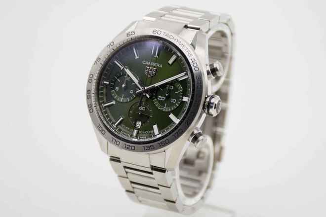  TAG Heuer Carrera Calibre Heuer 02 Chronograph 44mm Green Dial Fullset aus 2024 