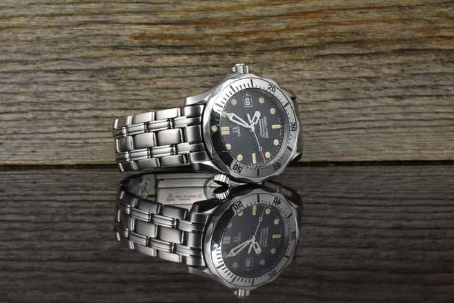  Omega Seamaster Diver 300 M Professional 300M Mid Size Quarz 36MM NICE VINTAGE - Tritium 