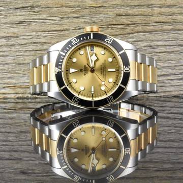 Tudor Black Bay S&G Heritage S&G 79733N-0004 Champagne Sunray-Dial unpoliert B&P 2021