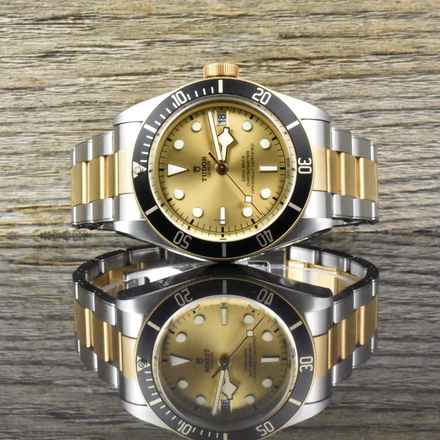  Tudor Black Bay S&G Heritage S&G 79733N-0004 Champagne Sunray-Dial unpoliert B&P 2021 