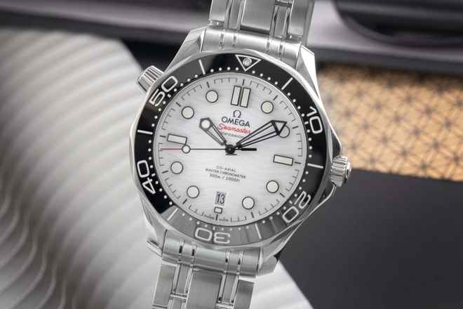  Omega Seamaster Diver 300 M Automatik Herrenuhr 210.30.42.20.04.001 B&P 2019 
